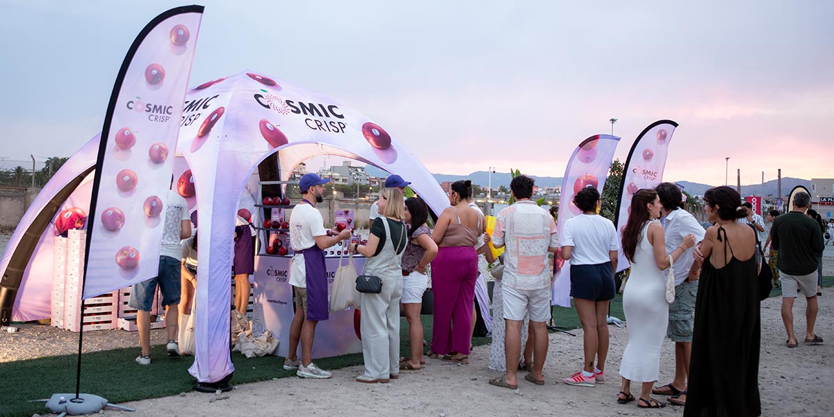 Cosmic Crisp® protagonista di un'estate dal piacere celestiale